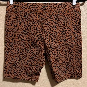 NWT Monroe Bike Shorts Size L